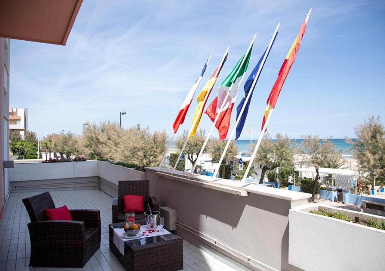 Miramare Inn Hotel Marotta Exterior photo